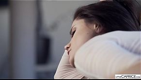 The hottest Pussy and Face in the World -Littlecaprciedreams