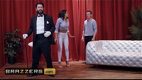 Real Wife Stories - (Luna Star, Tommy Pistol) - Now You See Me Now You Ho - Brazzers