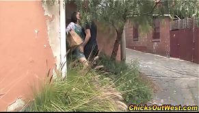 Real amateur gf outdoor oral