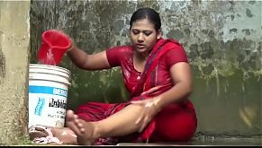 Bangla Bhabi Sexy Hot Bath 4