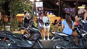 Bangkok night scenes - RAW and unfiltered