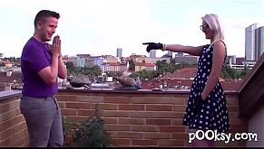 Je baise une Bombe Atomique !!! (french amateur)