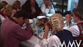 Mature bitch sucking cock 11 min