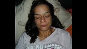 Fanny ta soeure qui me serre de vide couille avec ces chausette rose