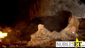 Game Of Thrones- Mother Of Dragons Jon Snow Is Cumming S13:E10